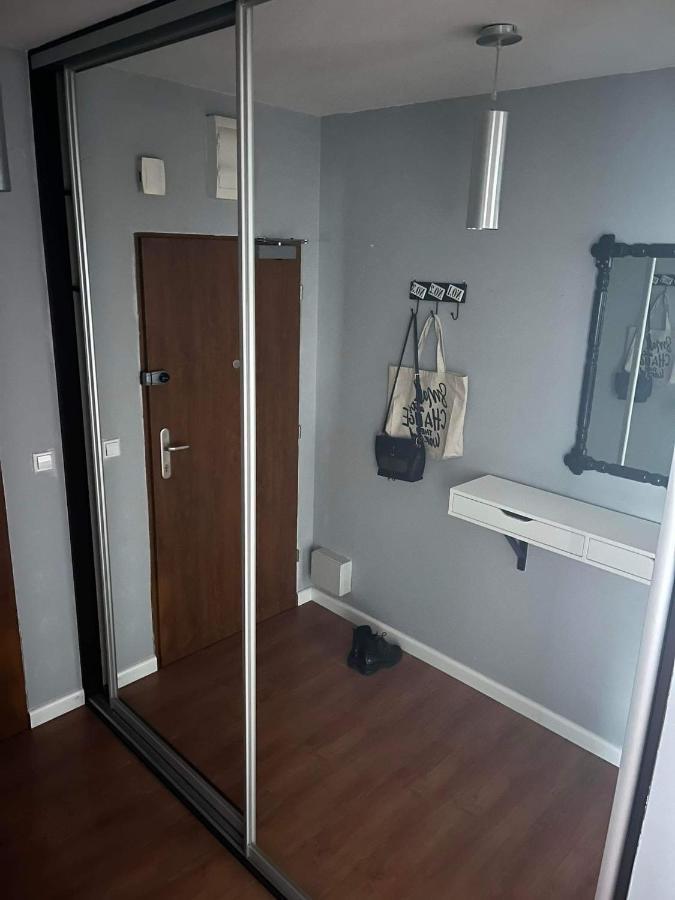 Klimatyzacja - Przy Centrum Onkologii Klinice Novum Dla Pary Badz 4 Osob Varşova Dış mekan fotoğraf